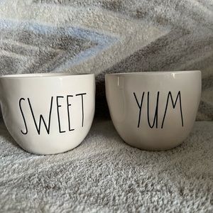 Rae dunn ice cream bowl set 🍦